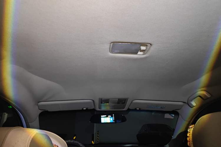 Used Dongfeng Aeolus A60 2012 1.6L Automatic Luxury Version Headliner