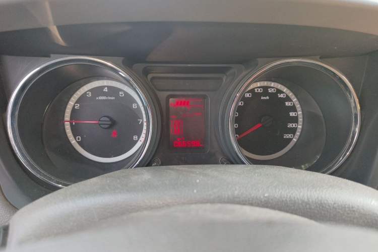 Used Dongfeng Aeolus A60 2012 1.6L Manual Luxury Model Instrument Cluster