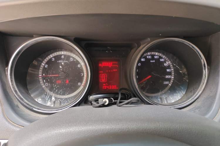 Used Dongfeng Aeolus A60 2012 1.6L Manual Luxury Model Instrument Cluster