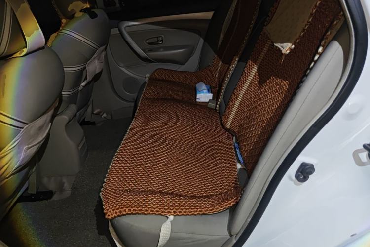 Used Dongfeng Aeolus A60 2012 1.6L Automatic Luxury Version Left Rear Seat