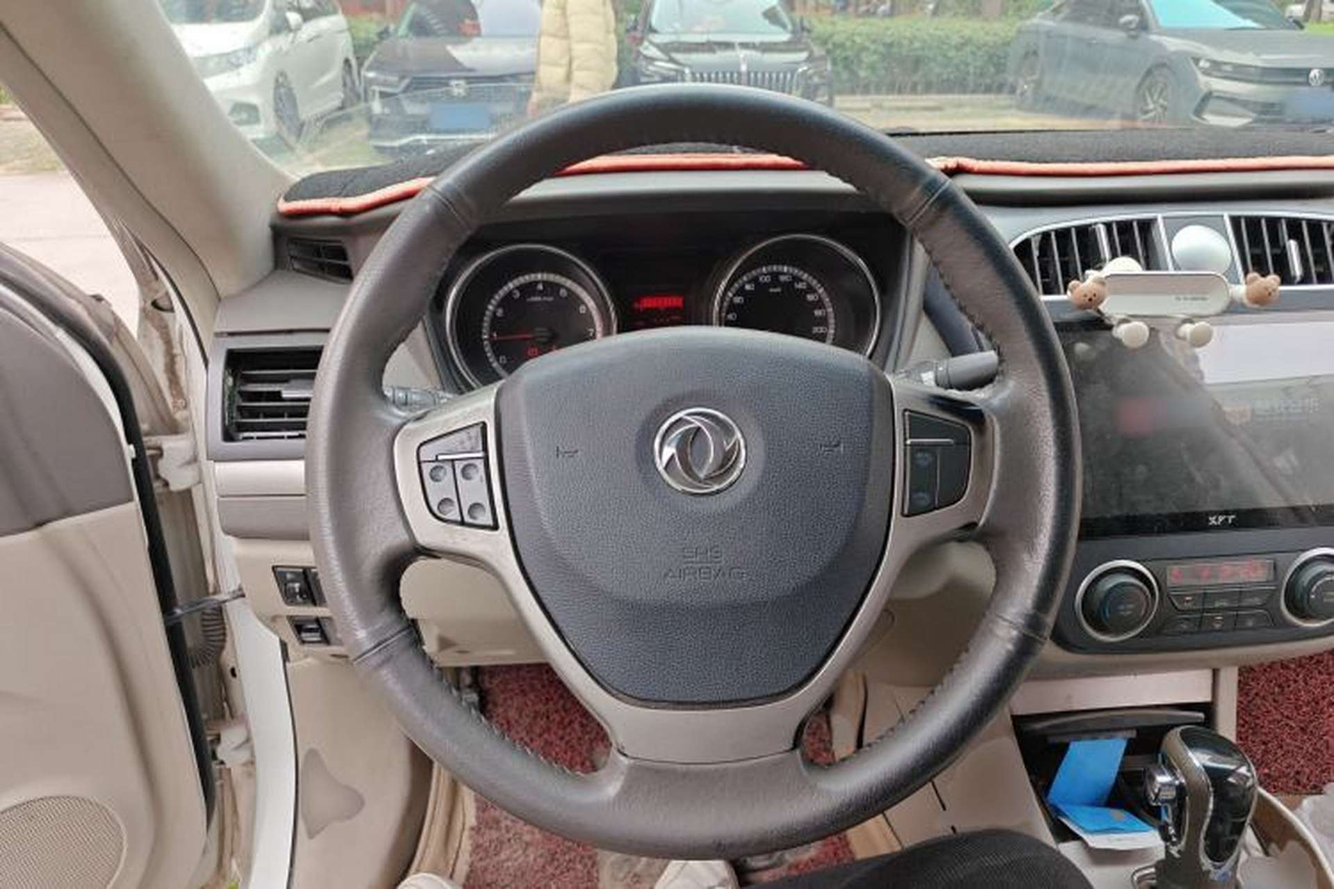 Used Dongfeng Aeolus A60 2012 2.0L CVT Tech Edition Steering Wheel