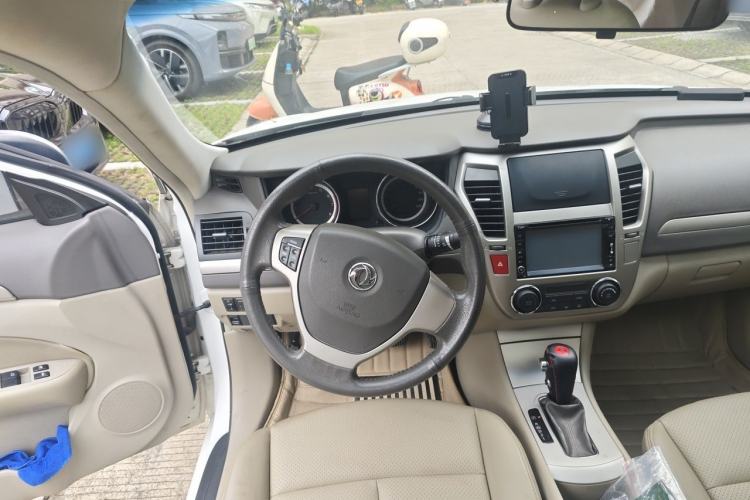 Used Dongfeng Aeolus A60 2012 1.6L Automatic Prestige Model Steering Wheel