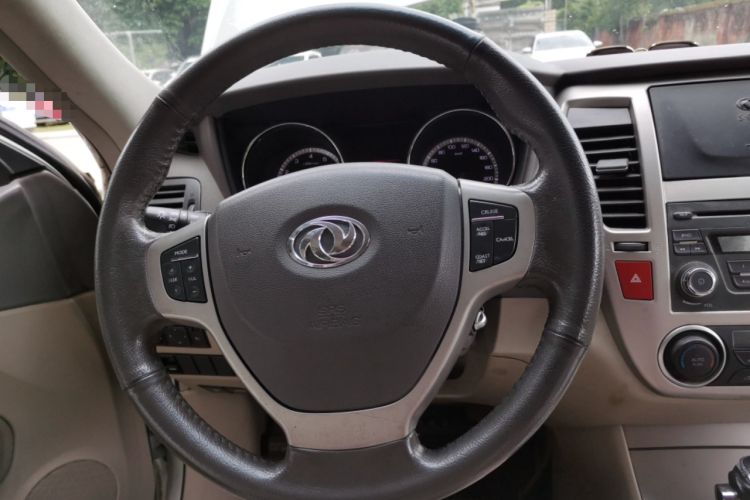 Used Dongfeng Aeolus A60 2012 2.0L CVT Luxury Version Steering Wheel