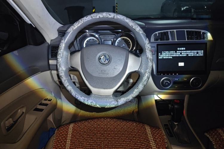 Used Dongfeng Aeolus A60 2012 1.6L Automatic Luxury Version Steering Wheel
