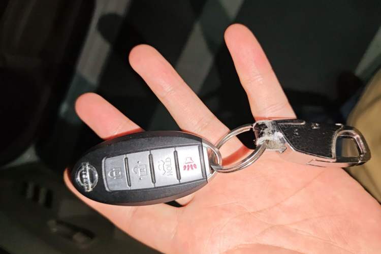 Used Dongfeng Aeolus A60 2012 1.6L Automatic Luxury Version Vehicle Key