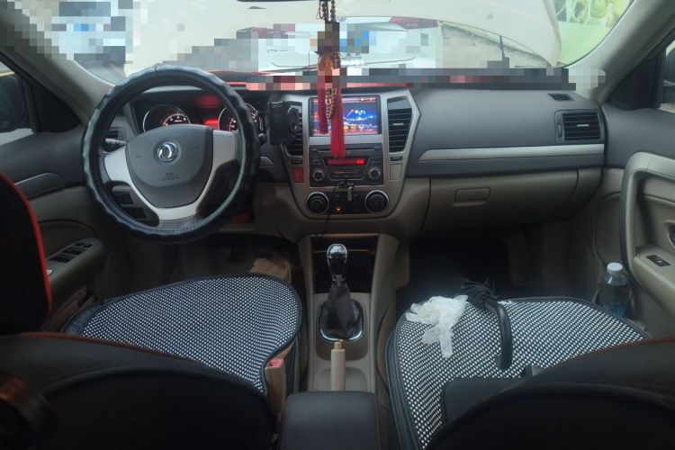 Used Dongfeng Aeolus A60 2012 1.6L Manual Luxury Model Center Console