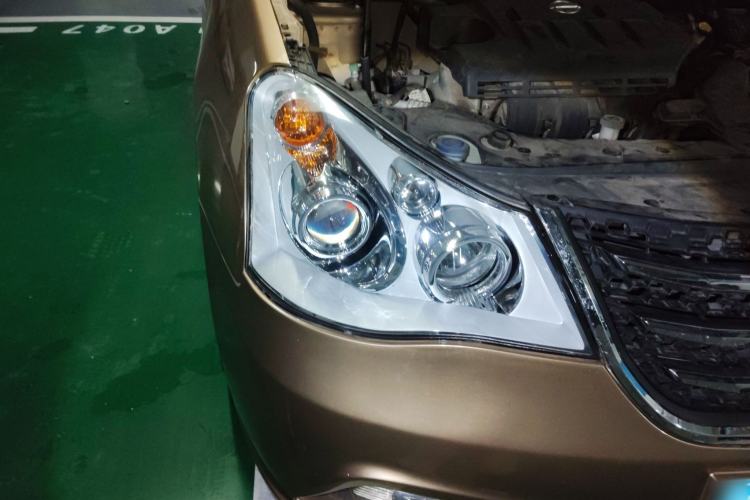 Used Dongfeng Aeolus A60 2012 1.6L Automatic Prestige Model Exterior 6