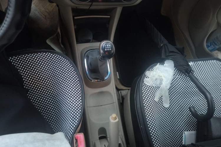 Used Dongfeng Aeolus A60 2012 1.6L Manual Luxury Model Gear Lever