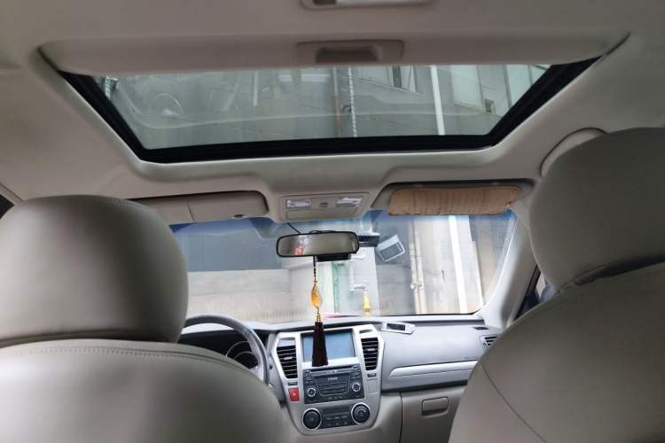 Used Dongfeng Aeolus A60 2012 2.0L CVT Tech Edition Headliner