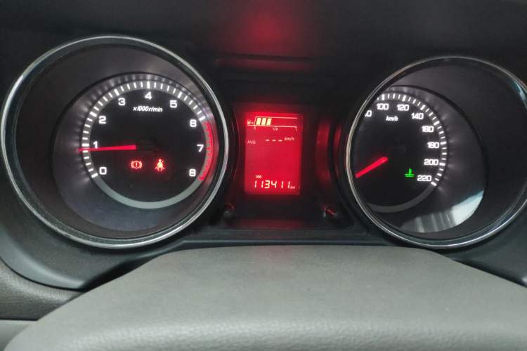 Used Dongfeng Aeolus A60 2012 1.6L Manual Luxury Model Instrument Cluster
