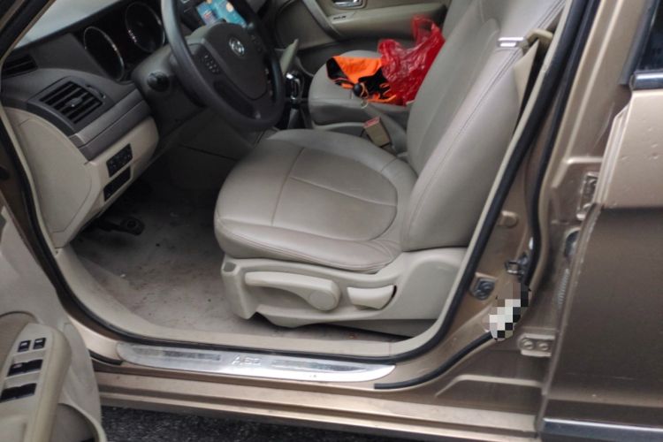 Used Dongfeng Aeolus A60 2012 1.6L Manual Luxury Model Left Front Seat