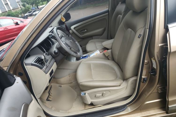 Used Dongfeng Aeolus A60 2012 2.0L CVT Tech Edition Left Front Seat