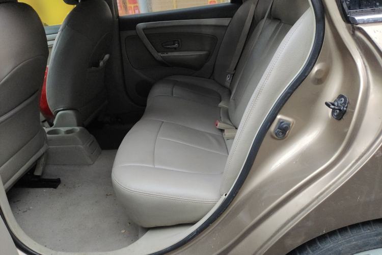 Used Dongfeng Aeolus A60 2012 1.6L Manual Luxury Model Left Rear Seat