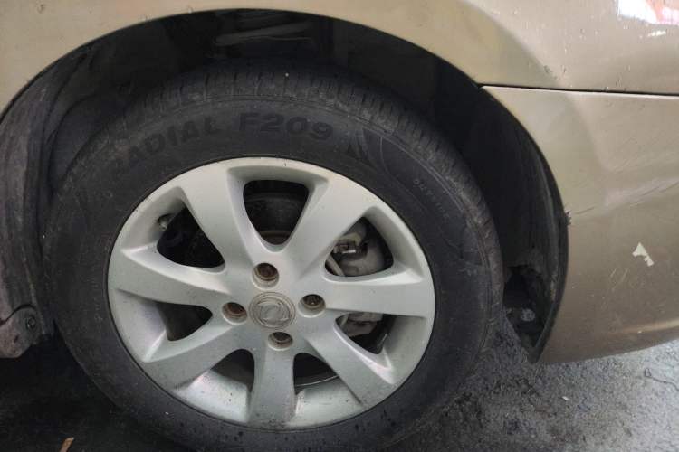 Used Dongfeng Aeolus A60 2012 1.6L Manual Luxury Model Right Front Wheel Hub