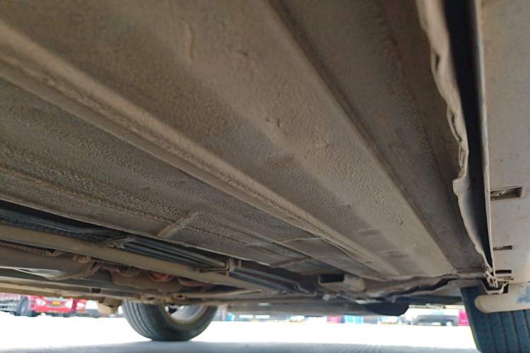 Used Dongfeng Aeolus A60 2014 1.6L Manual Luxury Model Chassis Front Right
