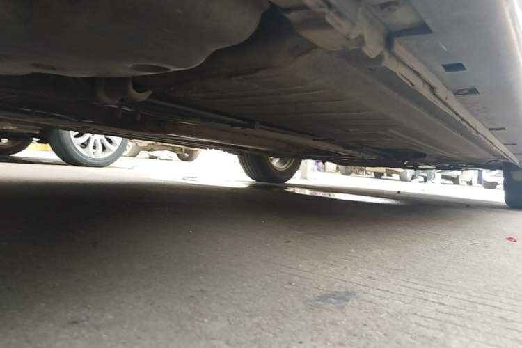 Used Dongfeng Aeolus A60 2014 1.6L Automatic Luxury Model Chassis Rear Right