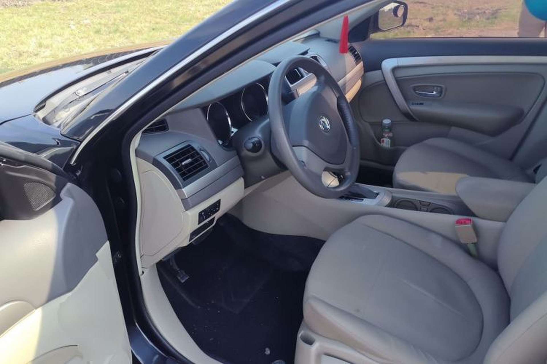 Used Dongfeng Aeolus A60 2014 1.6L Automatic Luxury Model Driver Seat