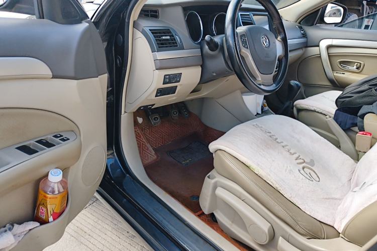 Used Dongfeng Aeolus A60 2014 1.6L Manual Luxury Model Driver Seat
