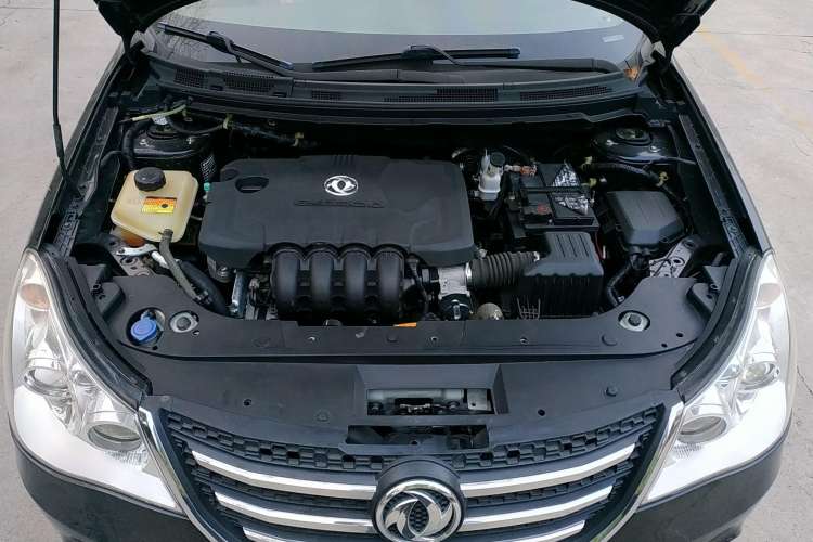 Used Dongfeng Aeolus A60 2014 1.5L Manual Elite Model Engine Bay