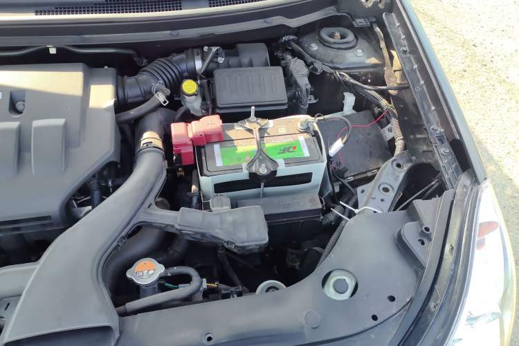 Used Dongfeng Aeolus A60 2014 1.6L Automatic Luxury Model Engine Bay Left