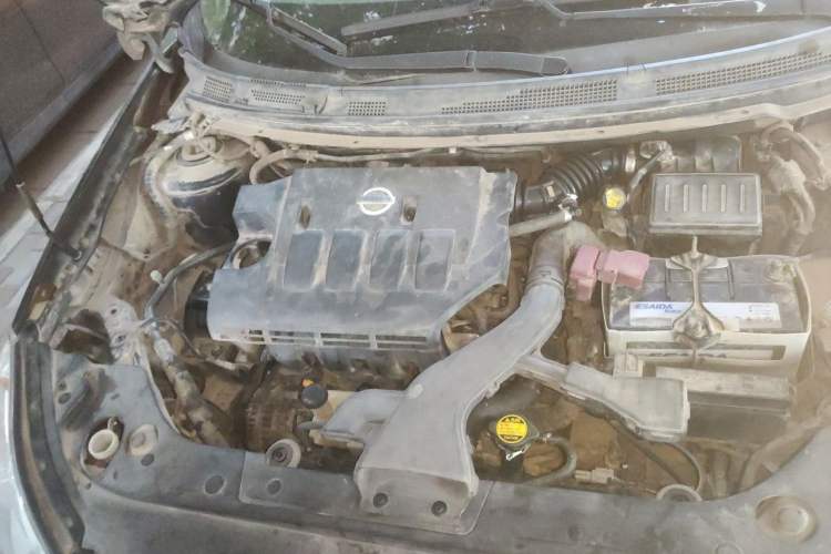 Used Dongfeng Aeolus A60 2014 1.6L Automatic Prestige Model Engine Bay