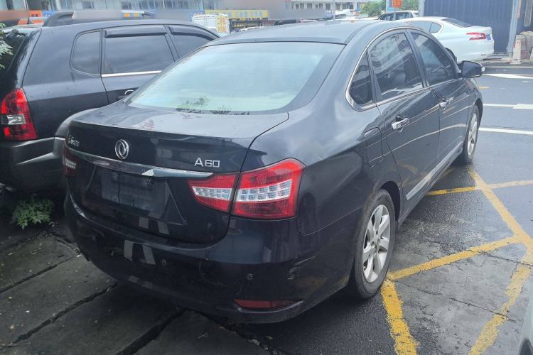 Used Dongfeng Aeolus A60 2014 1.6L Manual Luxury Model Exterior 4