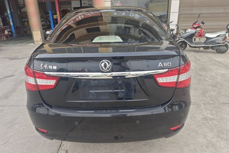 Used Dongfeng Aeolus A60 2014 1.6L Automatic Luxury Model Exterior 4