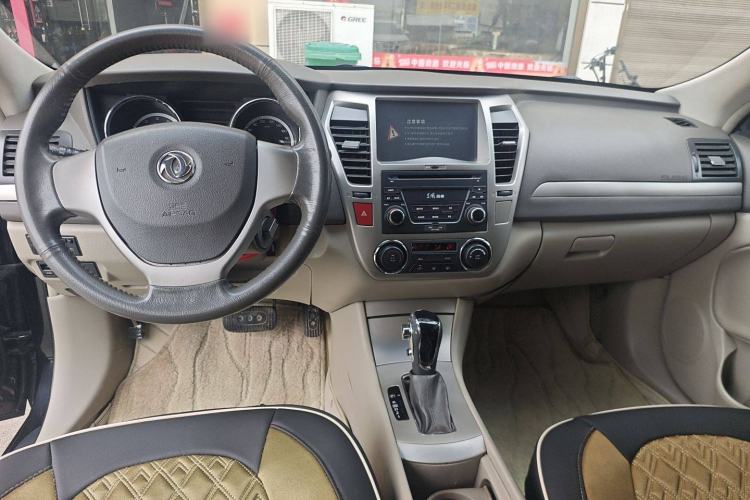 Used Dongfeng Aeolus A60 2014 1.6L Automatic Luxury Model Interior 3