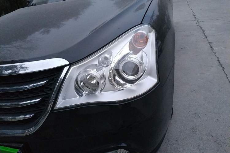 Used Dongfeng Aeolus A60 2014 1.5L Manual Elite Model Left Front Headlight