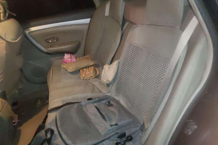 Used Dongfeng Aeolus A60 2014 1.6L Manual Luxury Model Left Rear Seat