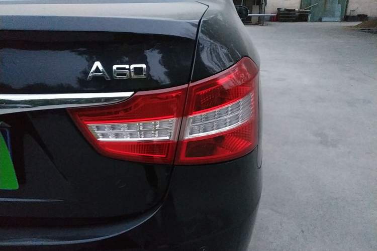 Used Dongfeng Aeolus A60 2014 1.5L Manual Elite Model Right Rear Taillight
