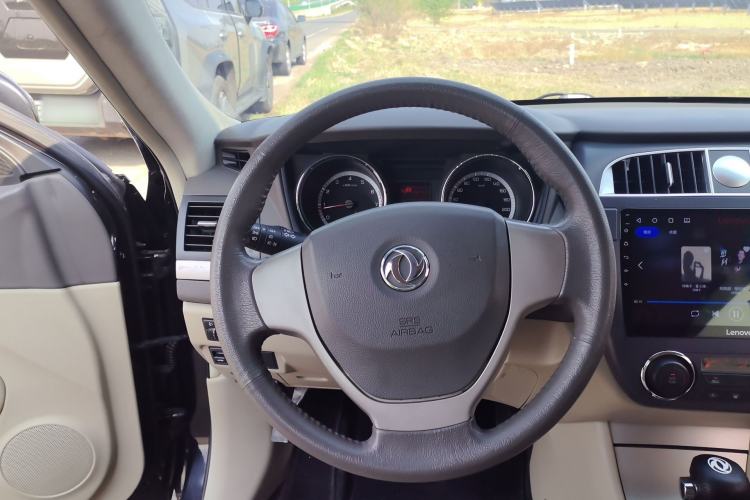Used Dongfeng Aeolus A60 2014 1.6L Automatic Luxury Model Steering Wheel
