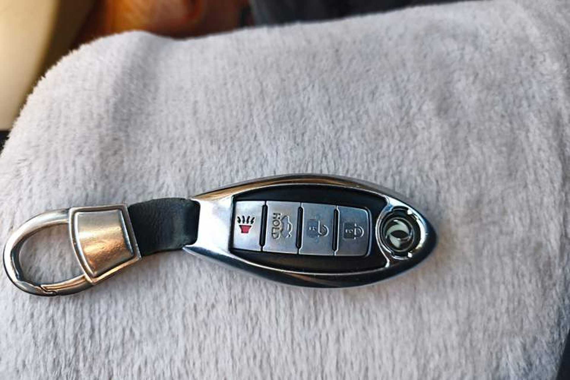 Used Dongfeng Aeolus A60 2014 1.6L Manual Luxury Model Vehicle Key