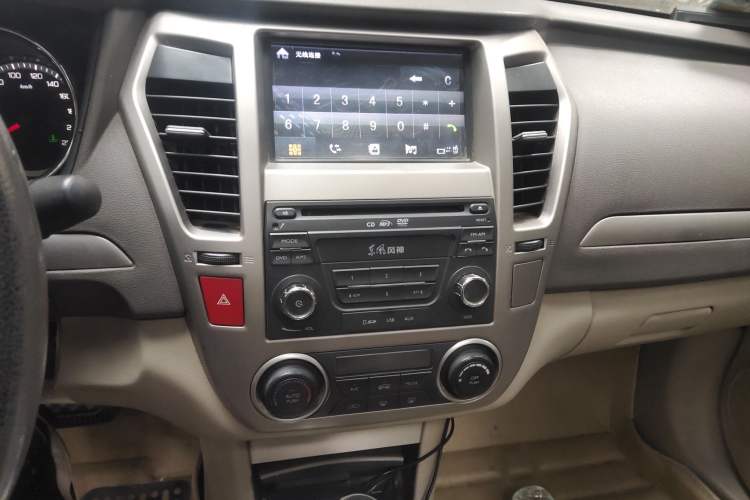Used Dongfeng Aeolus A60 2014 2.0L CVT Tech Version Audio And AC Panel