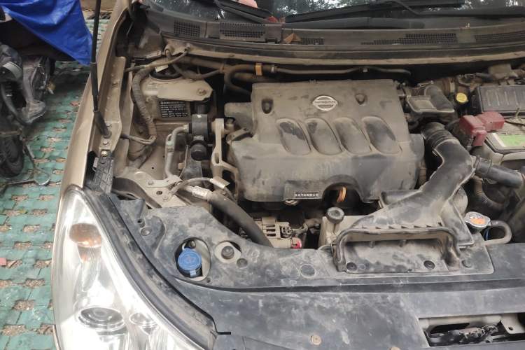 Used Dongfeng Aeolus A60 2014 2.0L CVT Tech Version Engine Bay Right