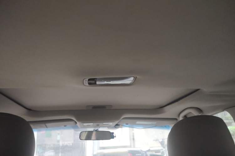 Used Dongfeng Aeolus A60 2014 2.0L CVT Tech Version Headliner