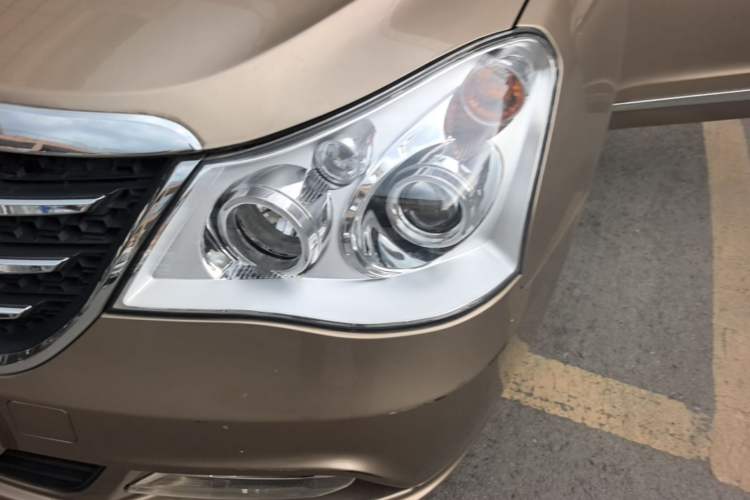 Used Dongfeng Aeolus A60 2014 1.6L Manual Luxury Model Left Front Headlight