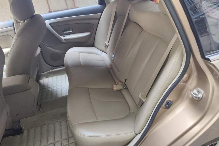 Used Dongfeng Aeolus A60 2014 1.6L Manual Luxury Model Left Rear Seat