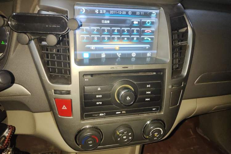 Used Dongfeng Aeolus A60 2014 1.5L Manual Elite Model Audio And AC Panel