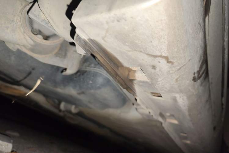 Used Dongfeng Aeolus A60 2014 1.6L Automatic Luxury Model Chassis Rear Right