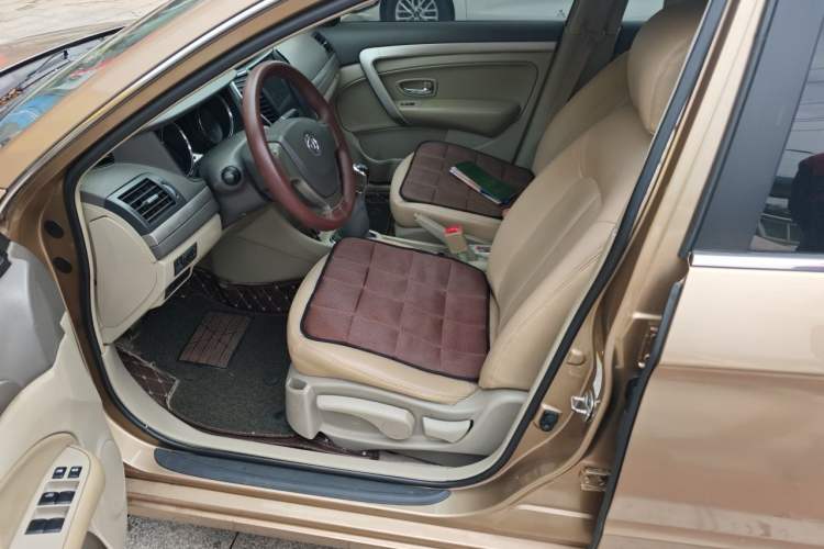 Used Dongfeng Aeolus A60 2014 1.6L Manual Luxury Model Driver Seat