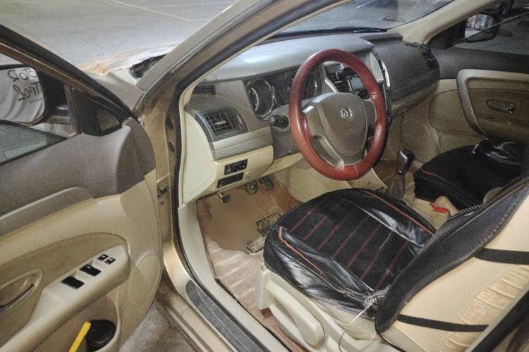 Used Dongfeng Aeolus A60 2014 1.5L Manual Elite Model Driver Seat