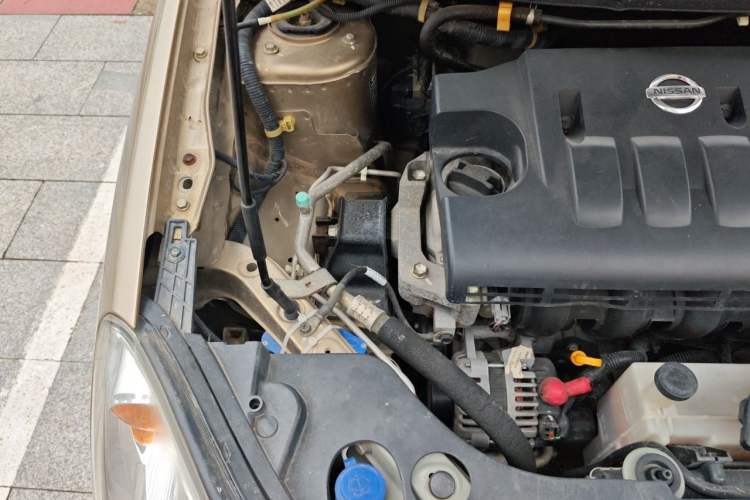 Used Dongfeng Aeolus A60 2014 1.6L Manual Luxury Model Engine Bay Right