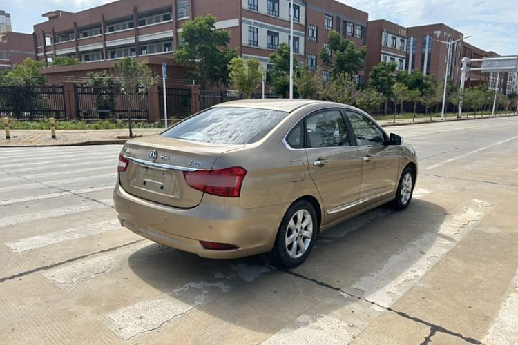 Used Dongfeng Aeolus A60 2014 1.6L Automatic Luxury Model Exterior 5