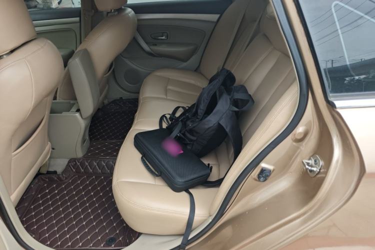Used Dongfeng Aeolus A60 2014 1.6L Manual Luxury Model Left Rear Seat