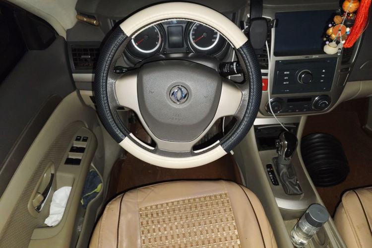 Used Dongfeng Aeolus A60 2014 1.6L Automatic Luxury Model Steering Wheel