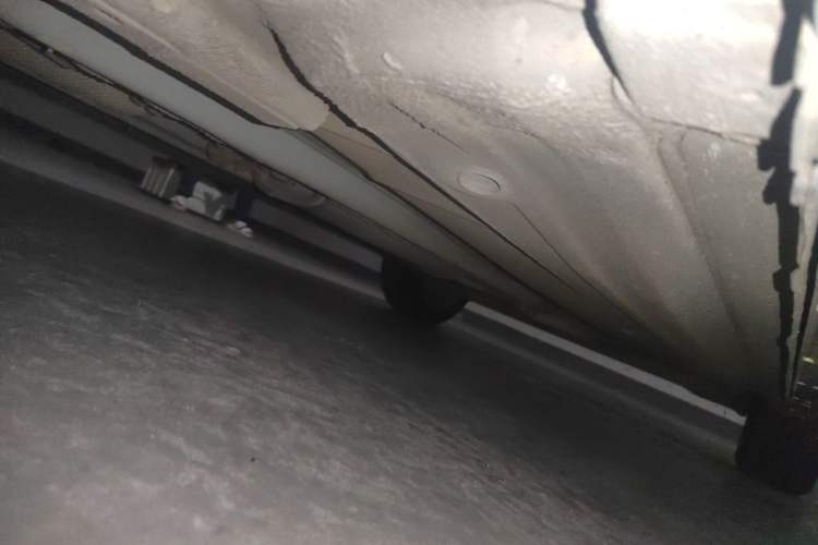 Used Dongfeng Aeolus A60 2014 1.6L Manual Luxury Model Chassis Front Left