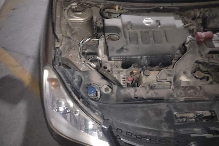 Used Dongfeng Aeolus A60 2014 1.6L Manual Luxury Model Engine Bay Right