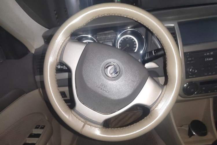 Used Dongfeng Aeolus A60 2014 1.6L Manual Luxury Model Steering Wheel
