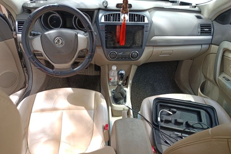 Used Dongfeng Aeolus A60 2014 1.6L Manual Luxury Model Center Console